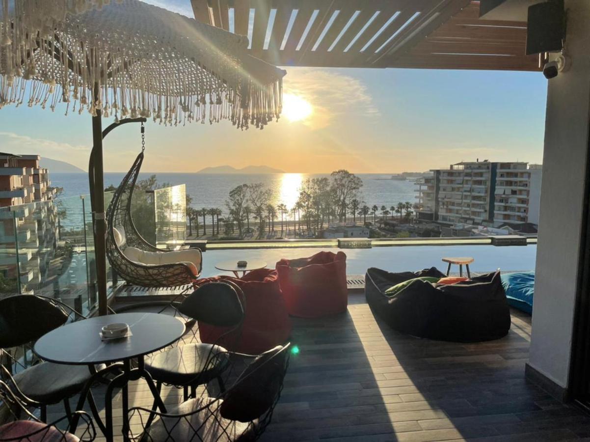 Ames Hotel & Spa Vlorë Екстериор снимка