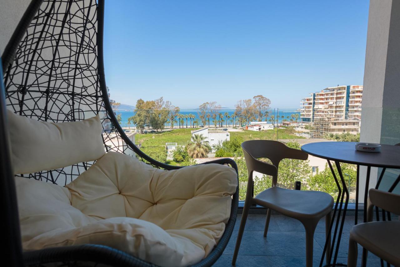 Ames Hotel & Spa Vlorë Екстериор снимка