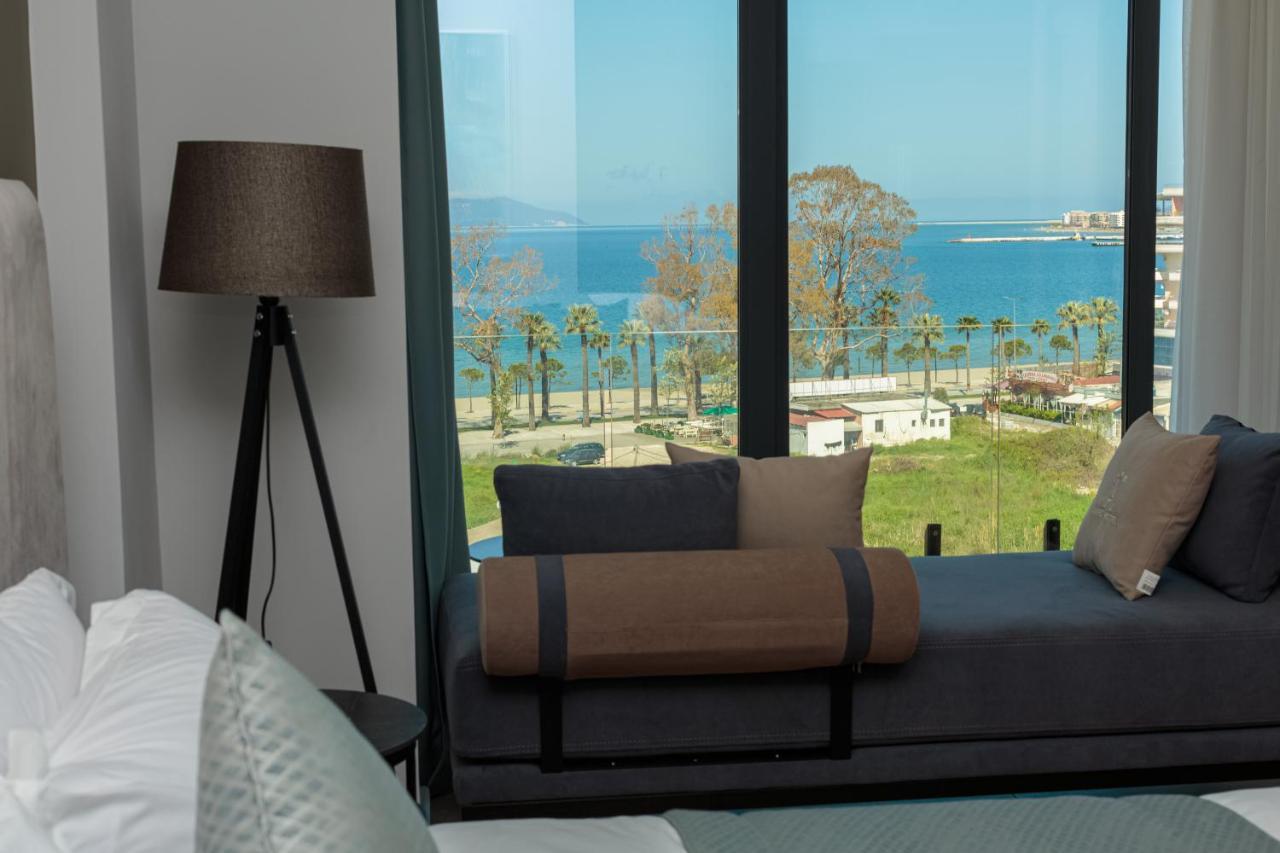 Ames Hotel & Spa Vlorë Екстериор снимка