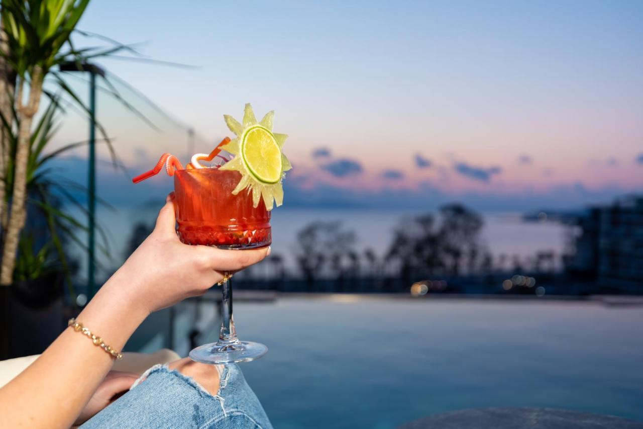 Ames Hotel & Spa Vlorë Екстериор снимка